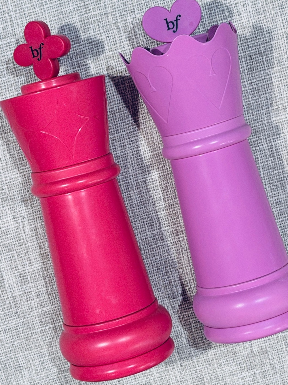 Limited Edition Benefit Pink & Red Chess 2-Piece Makeup Brush Gift Holders Set